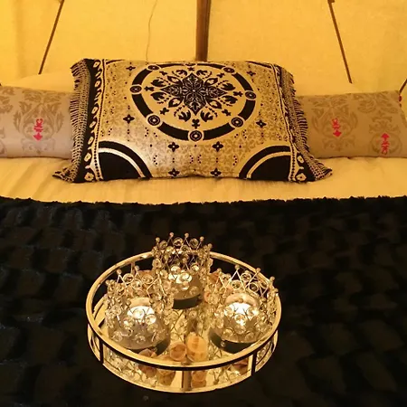 Lyxtält Aurora Glamping By The Whales 2*